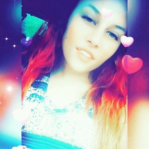 Meet your Posher, Bethany